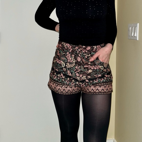 Anthropologie Antik Batik Helena Cotton Boho Quilted Shorts $161 SMALL 38 Black - Picture 6 of 10